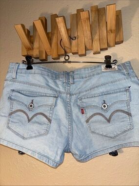 EUC LEVIS SHORTY SHORT light wash jean denim hemmed mini shorts size 13. Have ve
